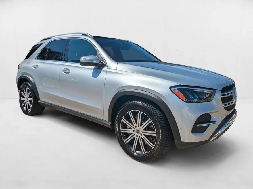 2025 Mercedes Benz GLE 450 4MATIC photo 1