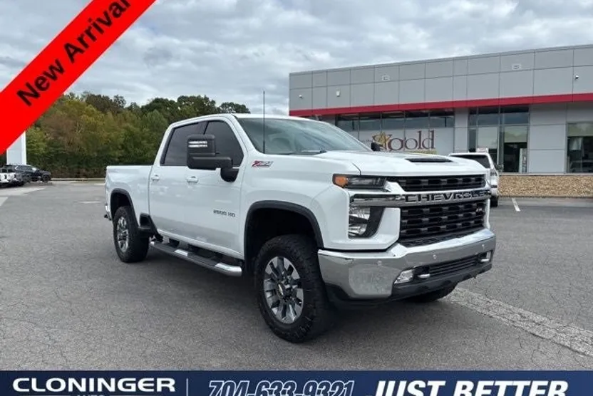 2022 Chevrolet Silverado 2500HD LT photo 1