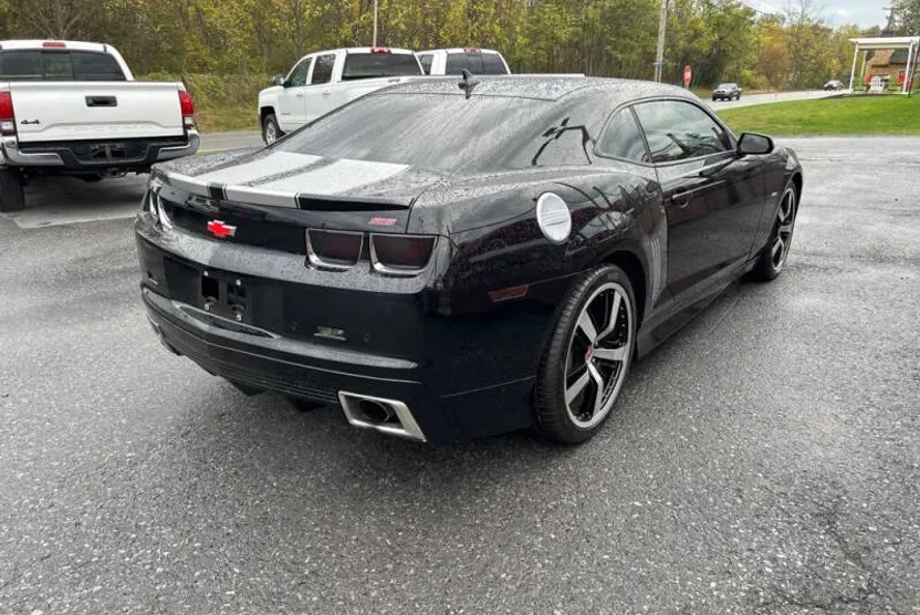 2010 Chevrolet Camaro Coupe 2SS photo 1