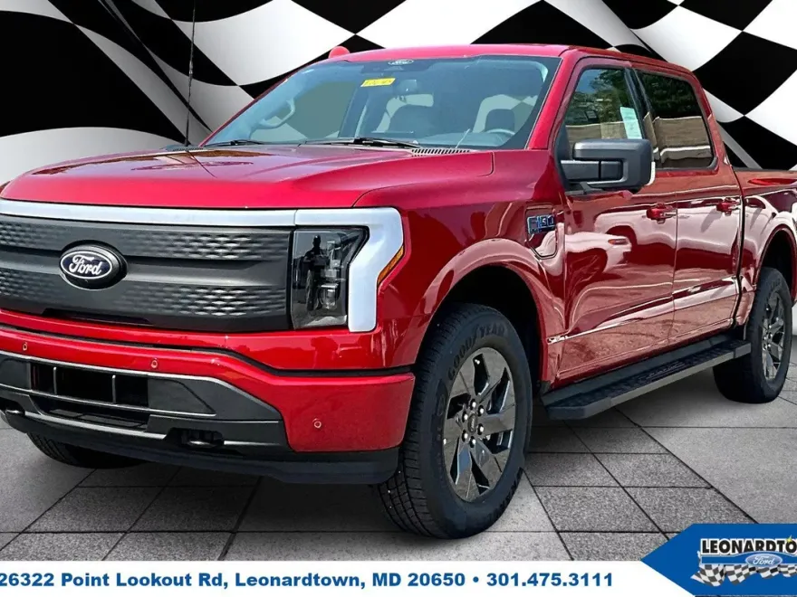 2025 Ford F-150 Lightning photo 1