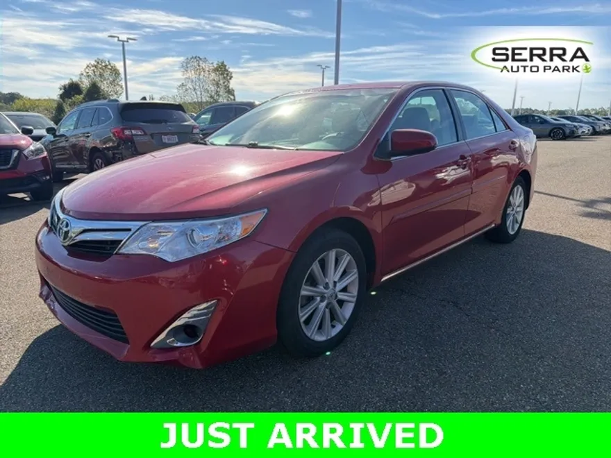 2014 Toyota Camry L photo 1