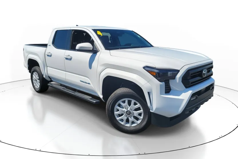 2024 Toyota Tacoma SR5 Double Cab photo 1