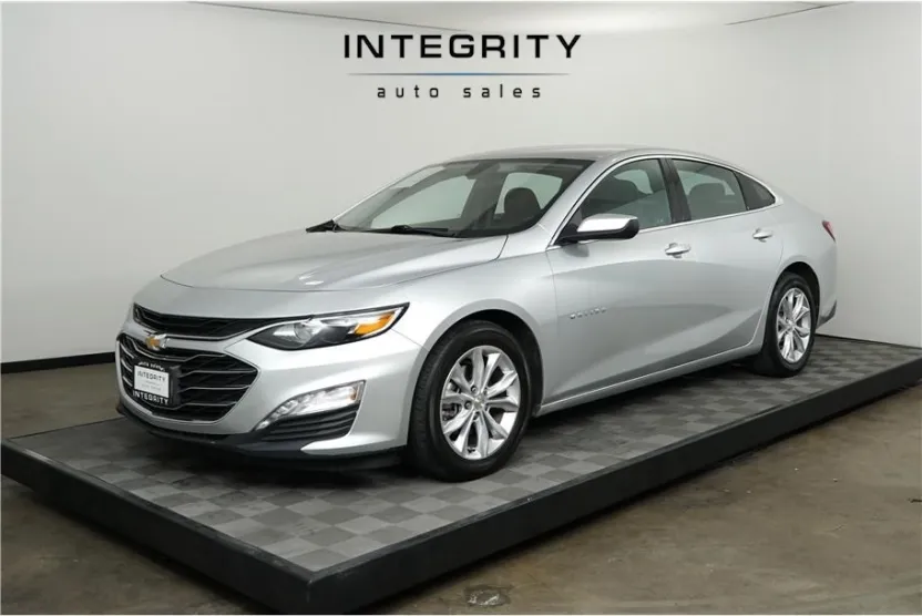 2022 Chevrolet Malibu 1LT photo 1