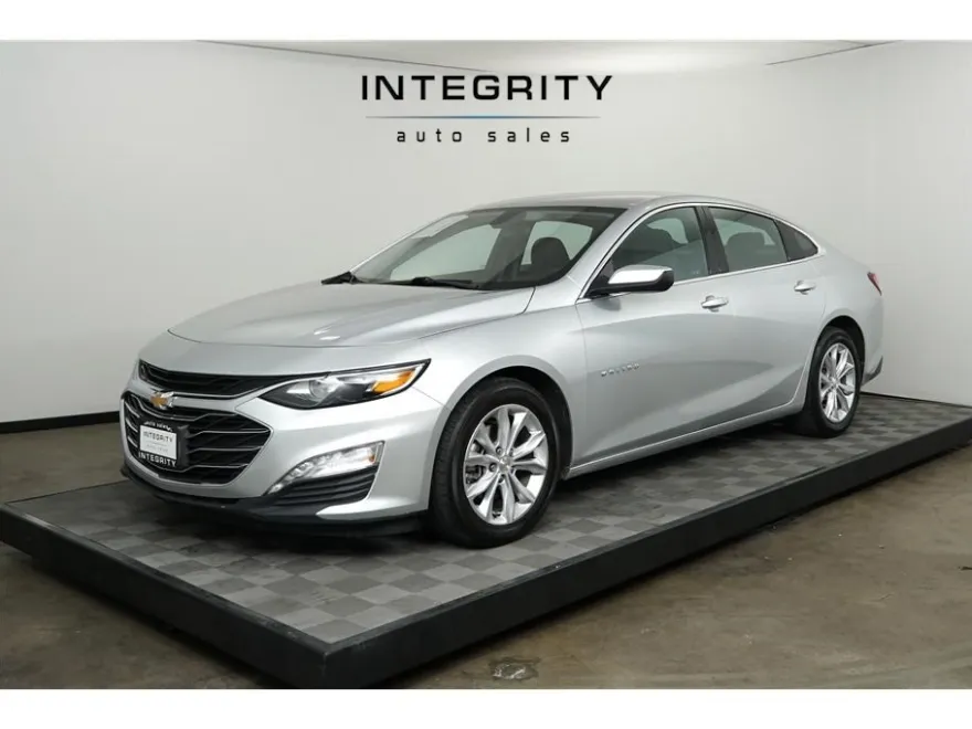 2022 Chevrolet Malibu 1LT photo 1