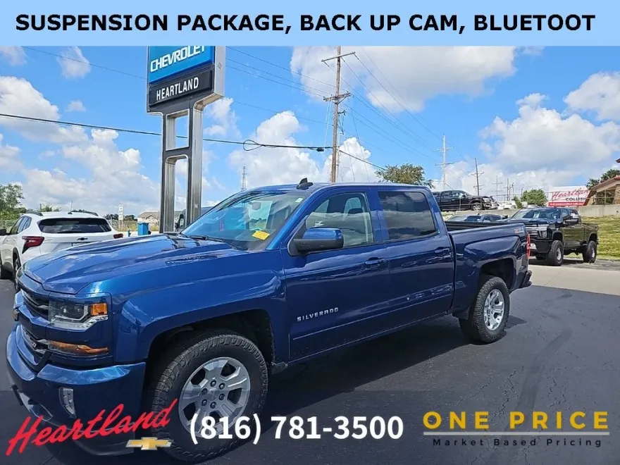 2017 Chevrolet Silverado 1500 LT photo 1