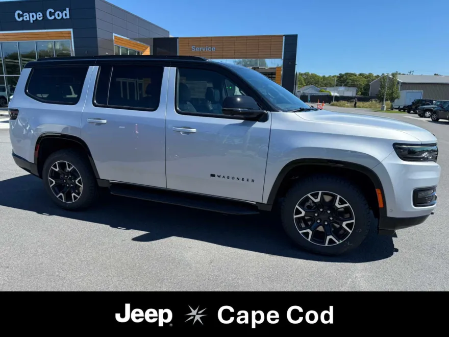 2025 Jeep Wagoneer Overland photo 1