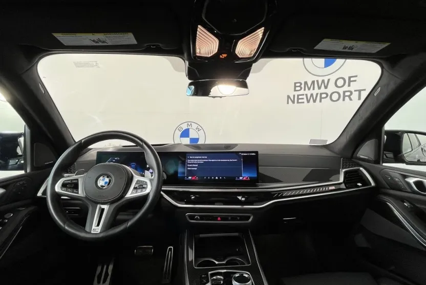 2025 Bmw X7 M60i photo 1