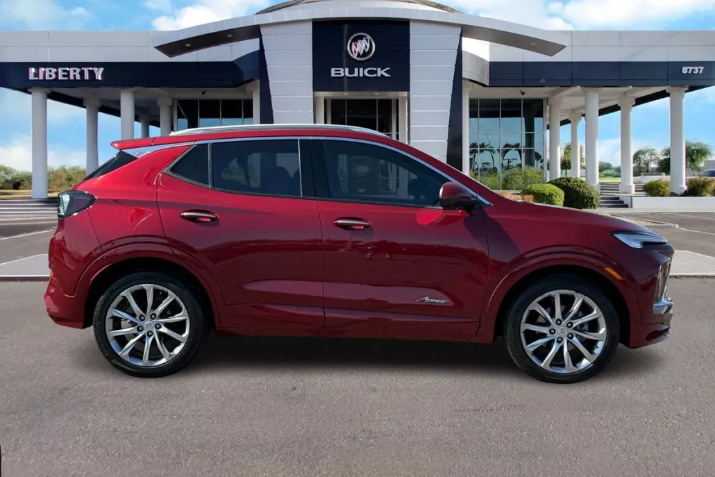 2024 Buick Encore GX Avenir photo 1