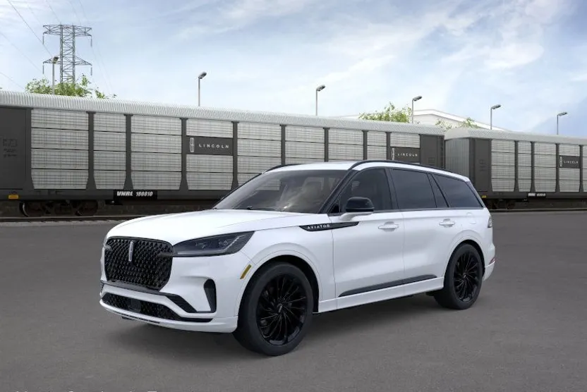 2025 Lincoln Aviator Reserve photo 1
