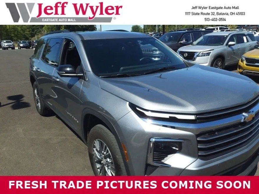 2024 Chevrolet Traverse photo 1