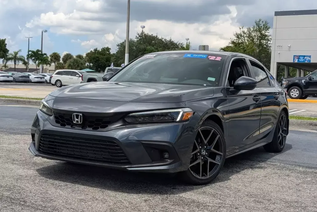 2022 Honda Civic Sport Touring Hatchback photo 1