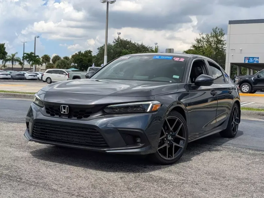 2022 Honda Civic Sport Touring Hatchback photo 1