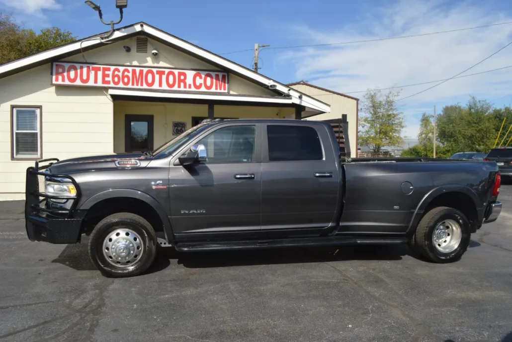 2019 Ram 3500 Laramie photo 1