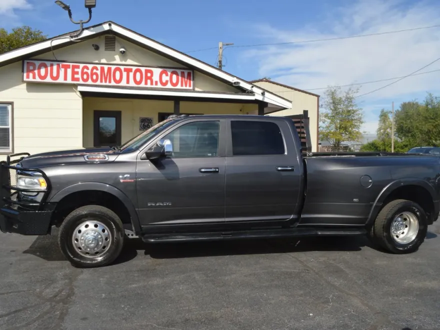 2019 Ram 3500 Laramie photo 1