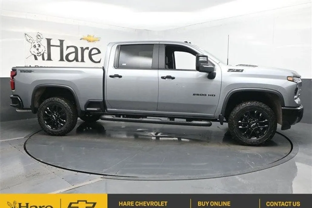 2026 Chevrolet Silverado 2500HD LT photo 1