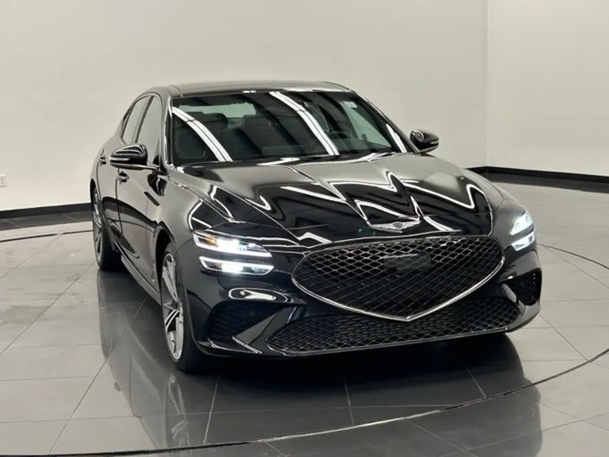 2025 Genesis G70 3.3T Sport Advanced photo 1