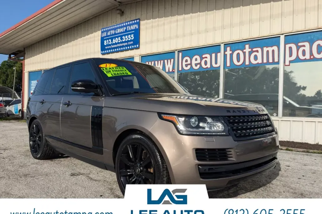 2017 Land Rover Range Rover HSE photo 1