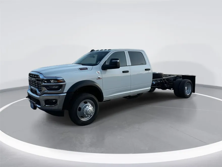 2026 Ram 5500 Tradesman photo 1