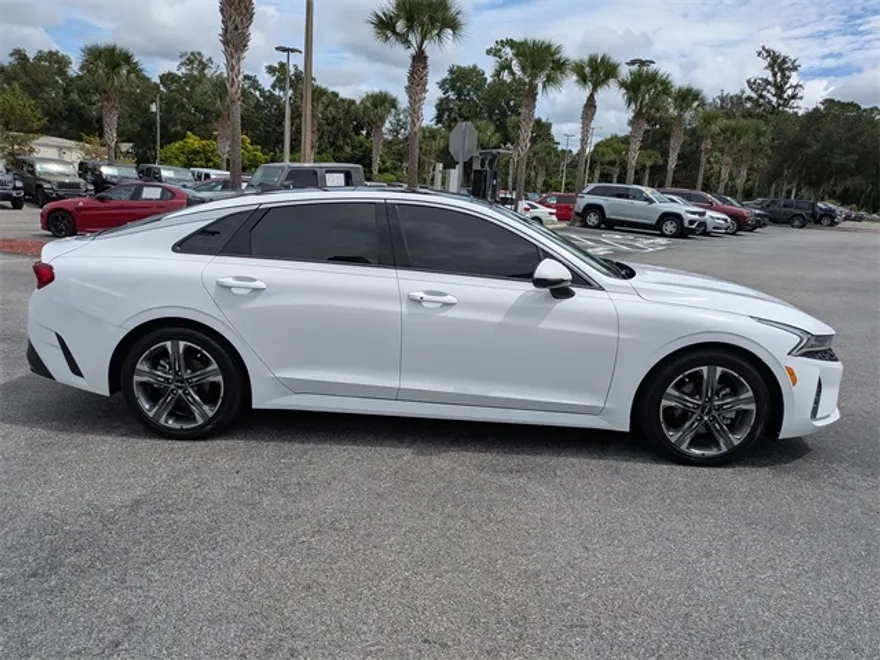 2023 Kia K5 EX photo 1