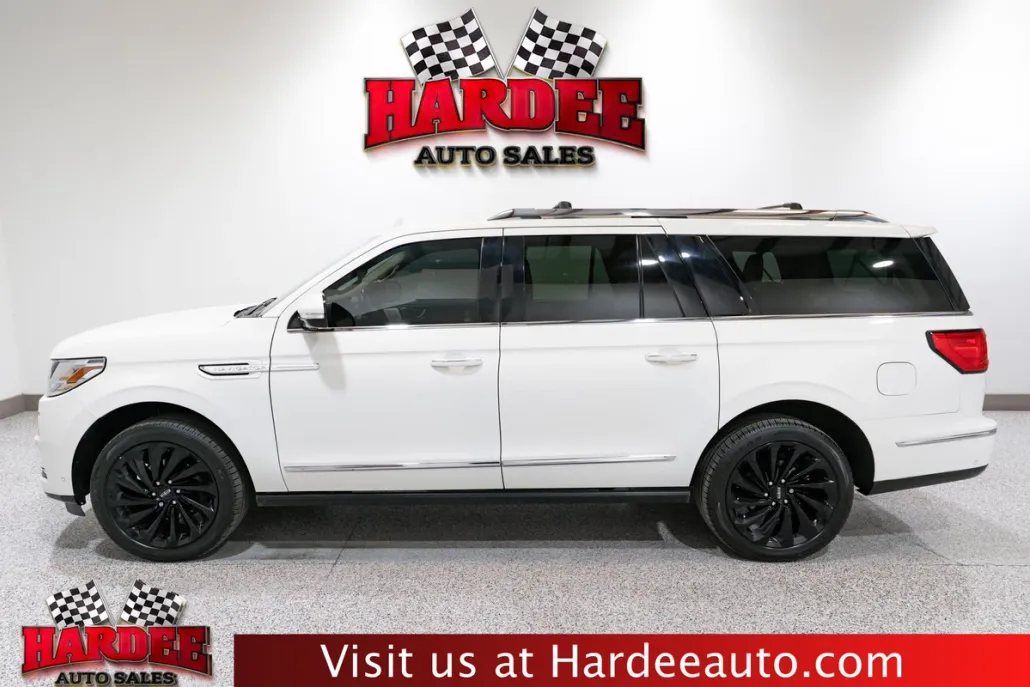 2021 Lincoln Navigator L Reserve photo 1