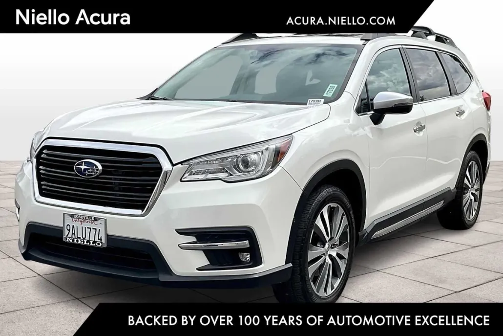 2022 Subaru Ascent Touring photo 1