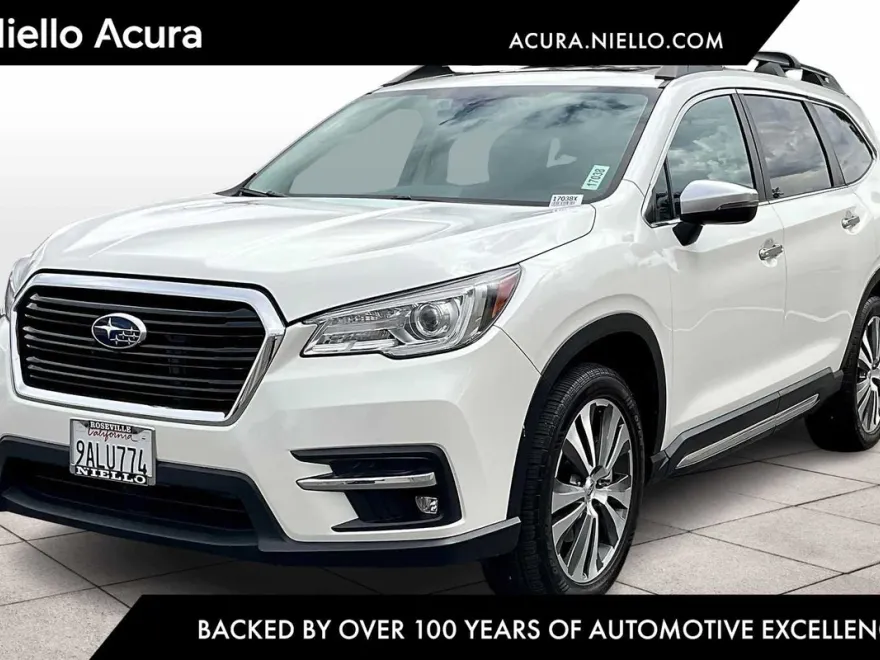 2022 Subaru Ascent Touring photo 1