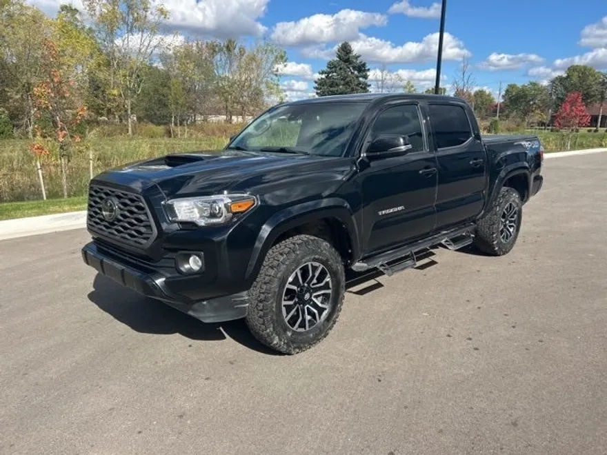 2021 Toyota Tacoma TRD Sport V6 photo 1