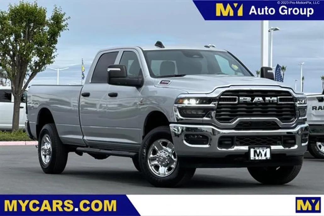 2026 Ram 3500 Tradesman photo 1