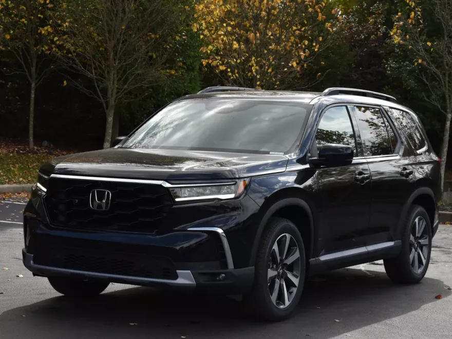 2025 Honda Pilot Elite photo 1