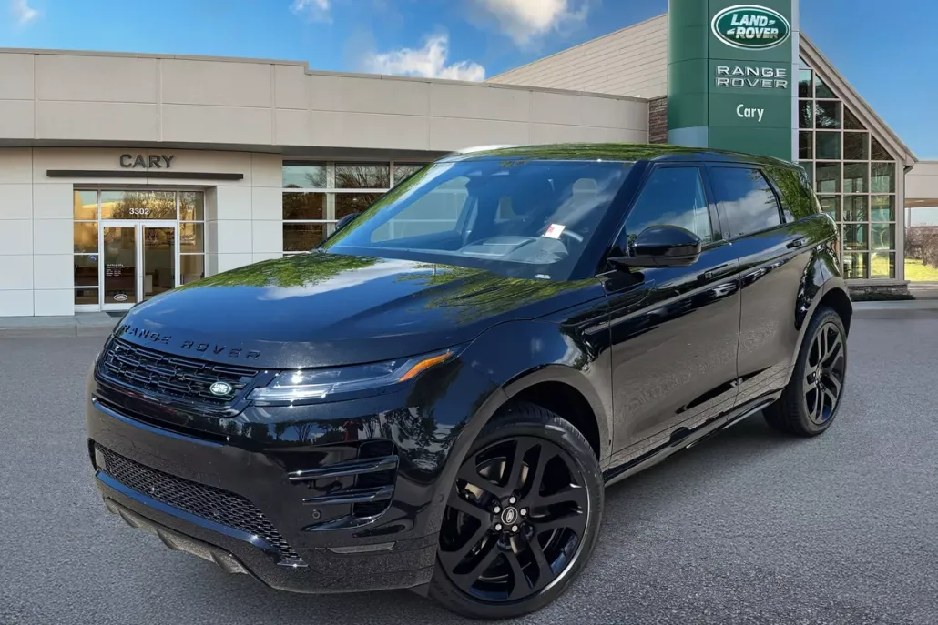 2026 Land Rover Range Rover Evoque Dynamic SE photo 1
