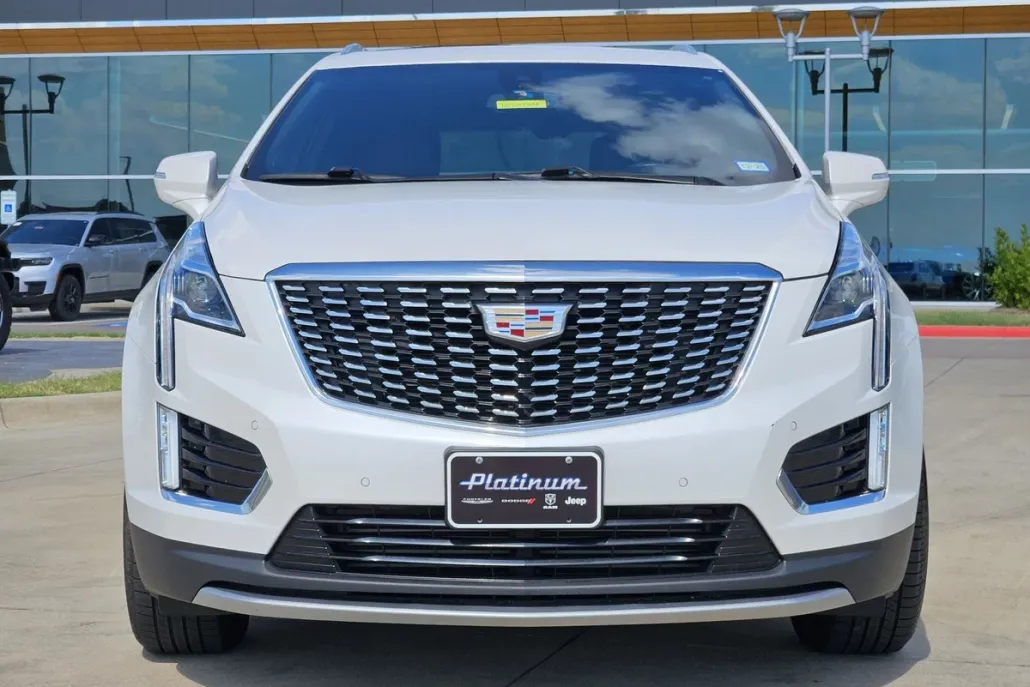 2023 Cadillac XT5 Premium Luxury photo 1