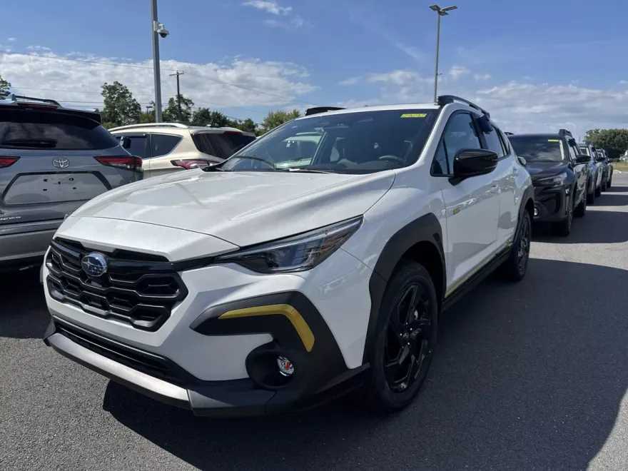 2025 Subaru Crosstrek Sport photo 1
