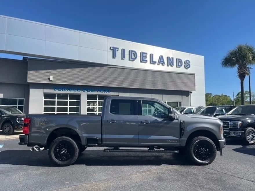 2025 Ford F-250 XLT photo 1