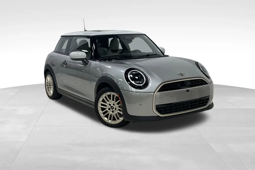 2025 Mini Cooper 2 Door Hardtop photo 1