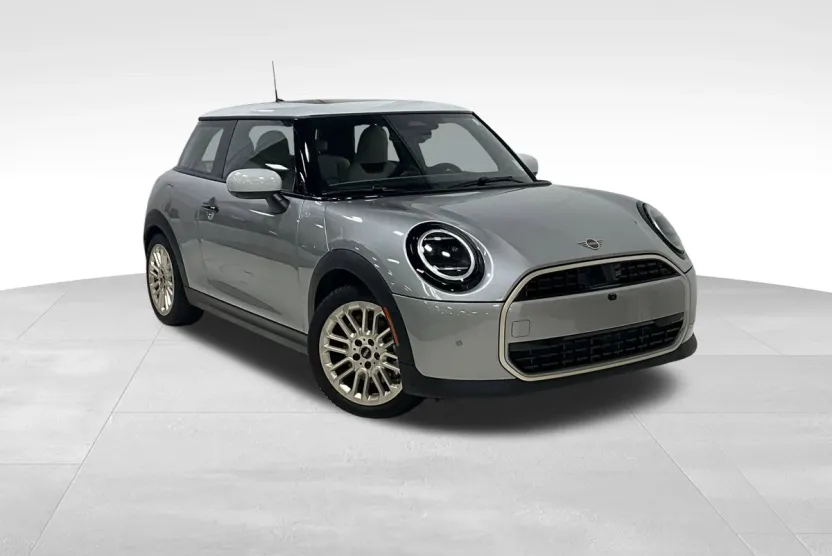 2025 Mini Cooper 2 Door Hardtop photo 1