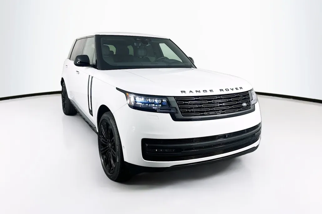 2025 Land Rover Range Rover SE photo 1