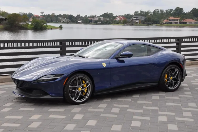2022 Ferrari Roma photo 1