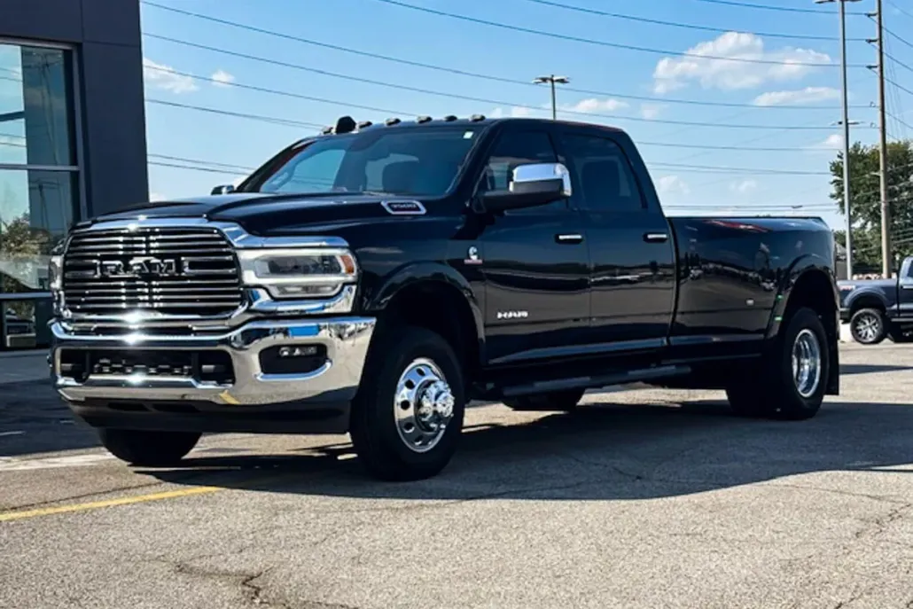2022 Ram 3500 Laramie photo 1