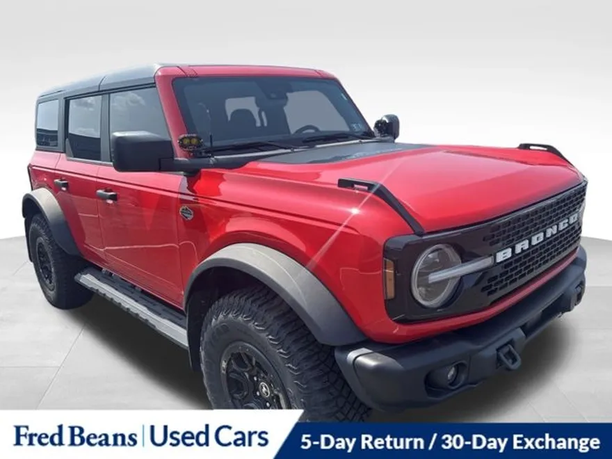 2023 Ford Bronco Wildtrak photo 1