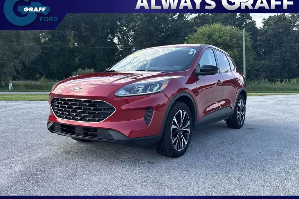 2022 Ford Escape SE photo 1