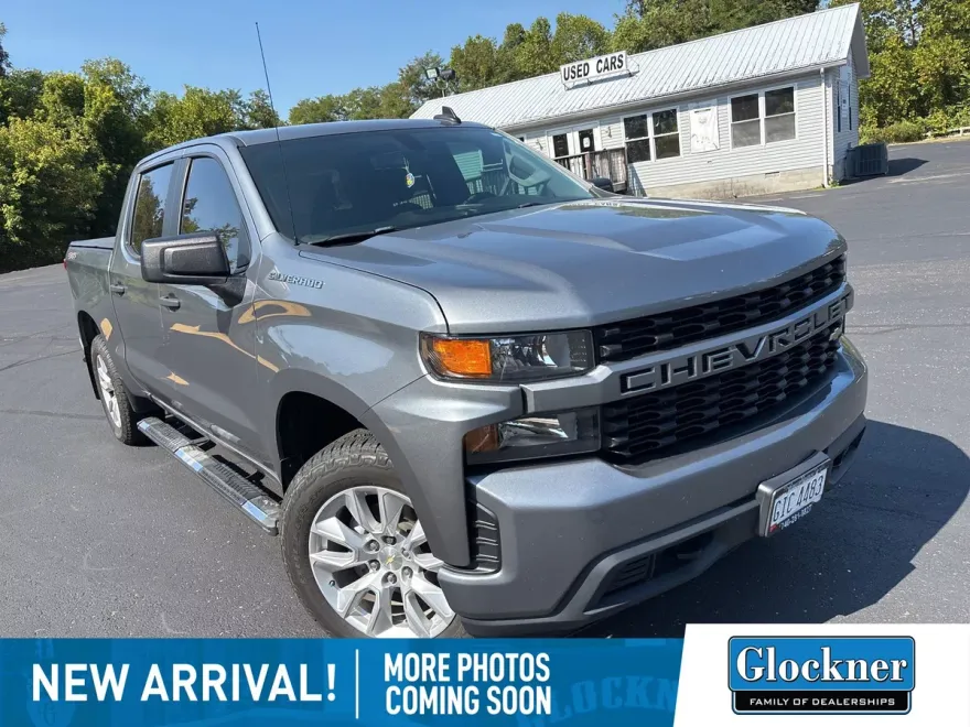 2020 Chevrolet Silverado 1500 Custom photo 1
