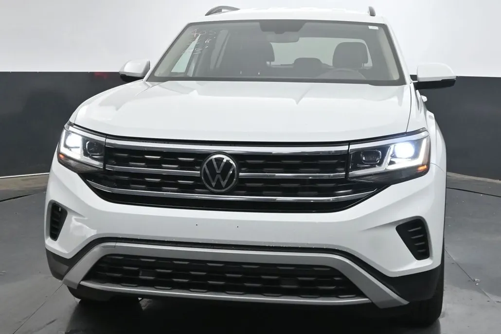 2022 Volkswagen Atlas SE photo 1