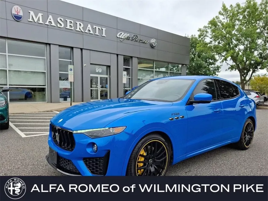 2022 Maserati Levante photo 1