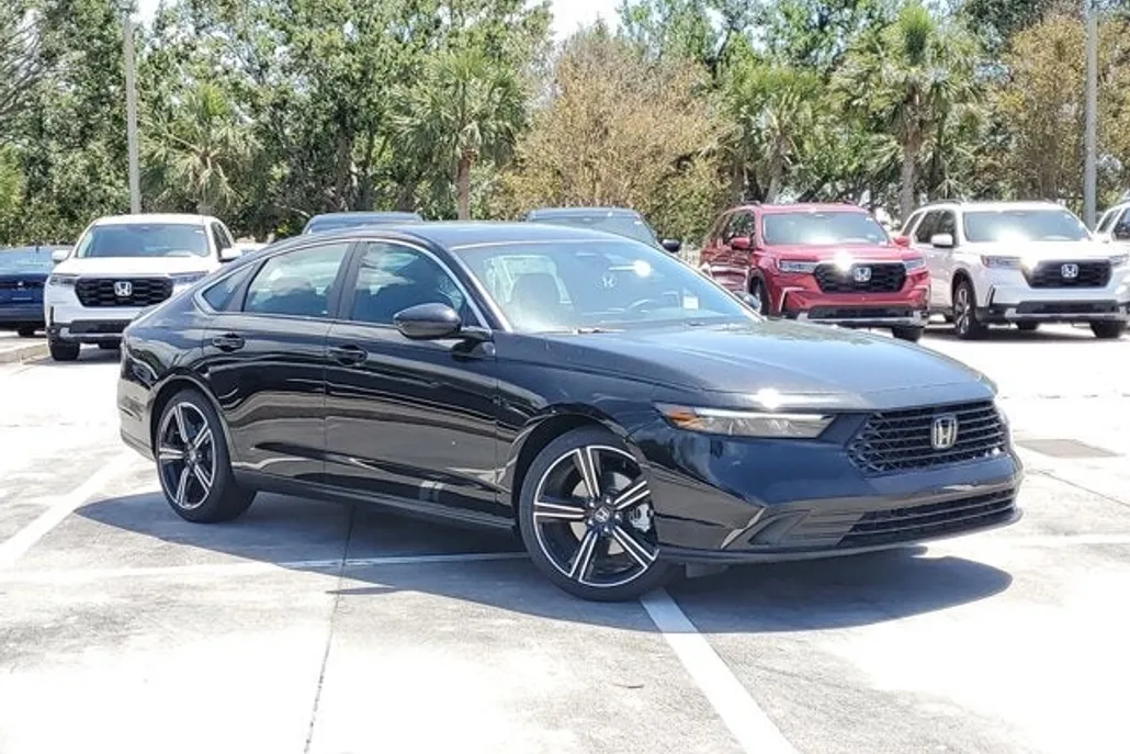 2025 Honda Accord Hybrid Sport photo 1