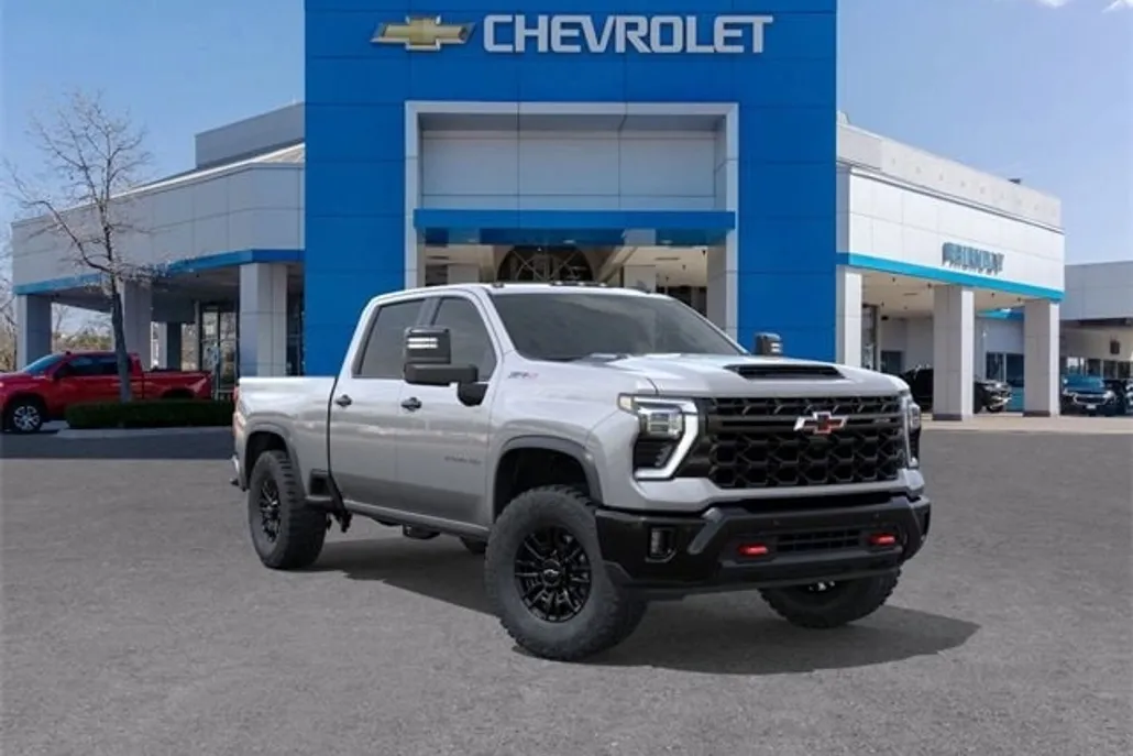 2026 Chevrolet Silverado 2500HD ZR2 photo 1