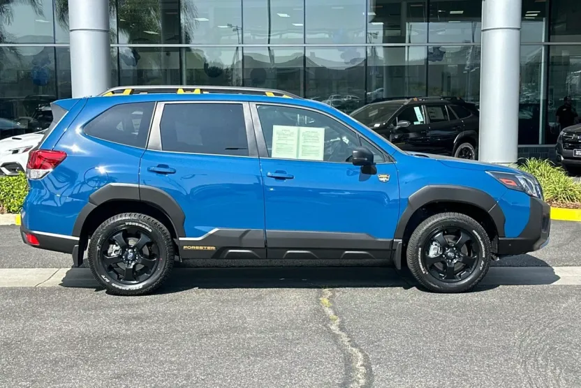 2025 Subaru Forester Wilderness photo 1
