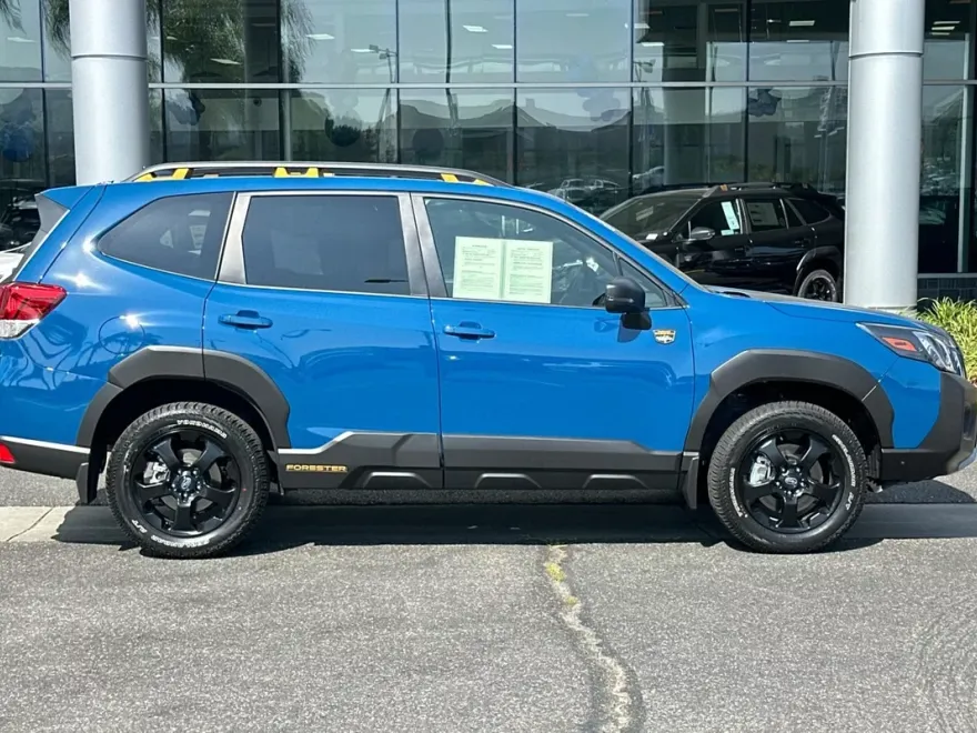 2025 Subaru Forester Wilderness photo 1