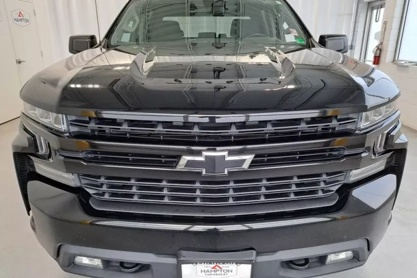 2021 Chevrolet Silverado 1500 RST photo 1