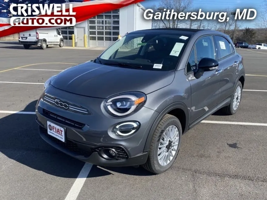 2023 Fiat 500X Pop photo 1