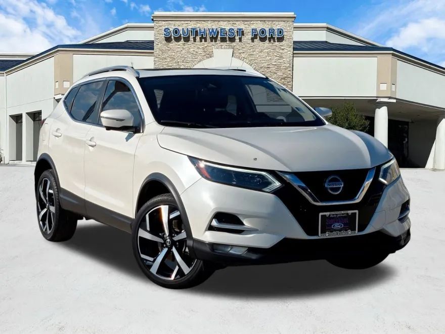 2021 Nissan Rogue Sport SL photo 1